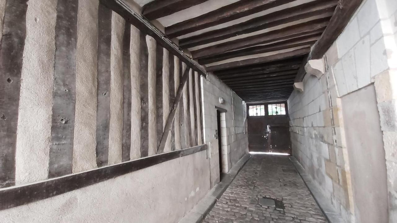 Appartement Centre Vieux Tours Dans Immeuble Historique 3P Bagian luar foto