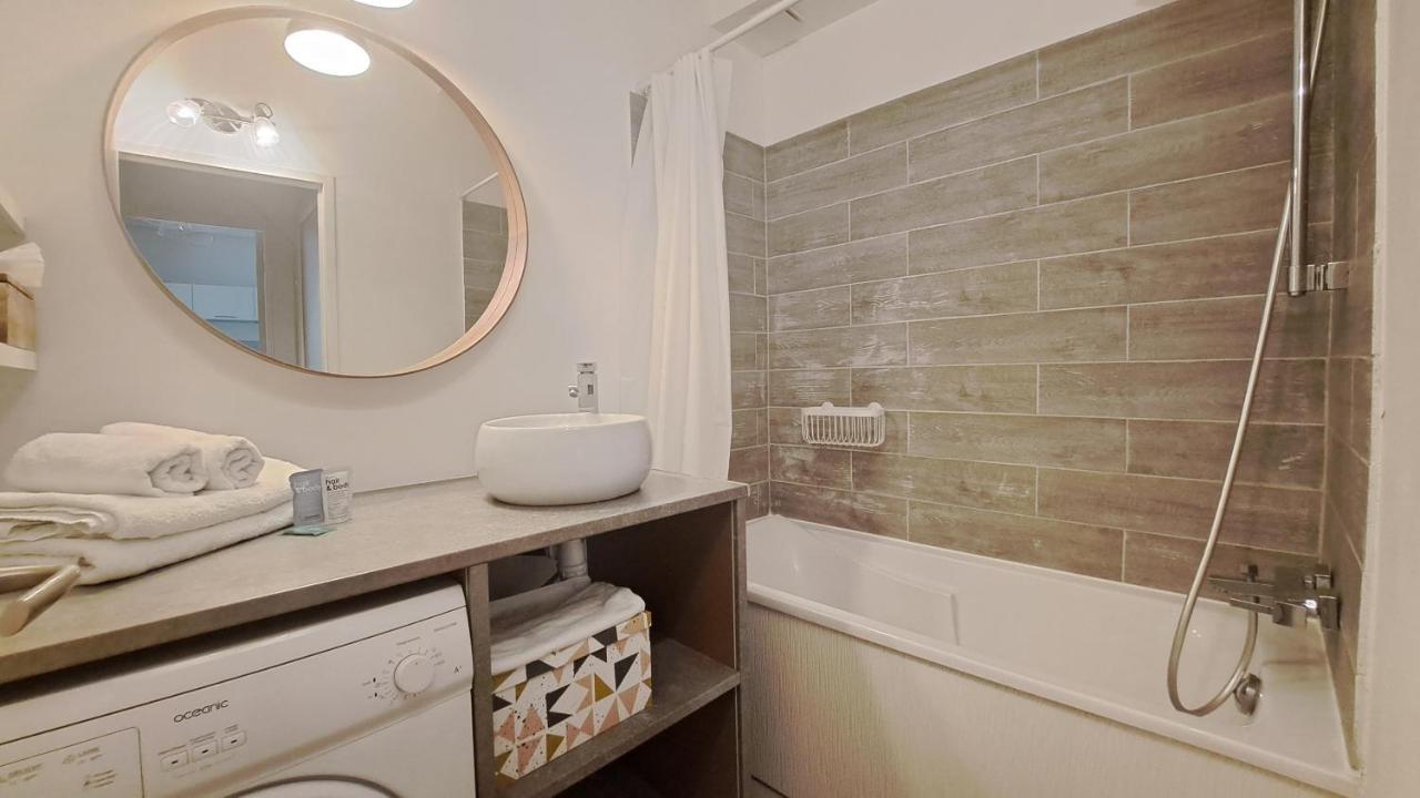 Appartement Centre Vieux Tours Dans Immeuble Historique 3P Bagian luar foto